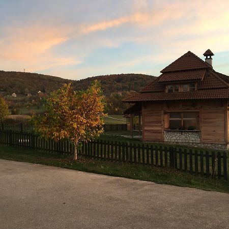 Villa Nacionalna Kuca Bajo Mackat Extérieur photo