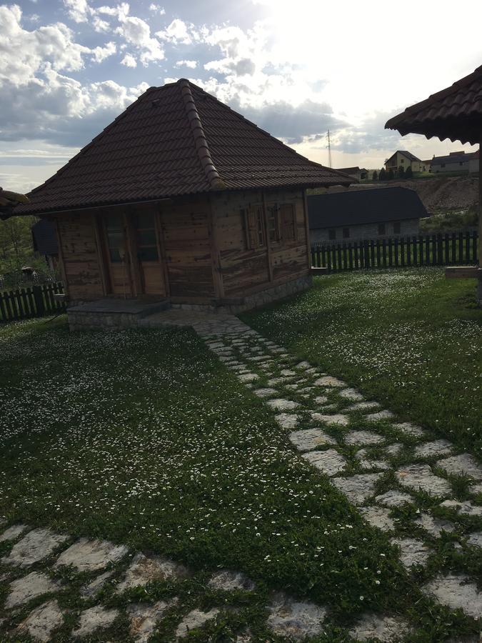 Villa Nacionalna Kuca Bajo Mackat Extérieur photo