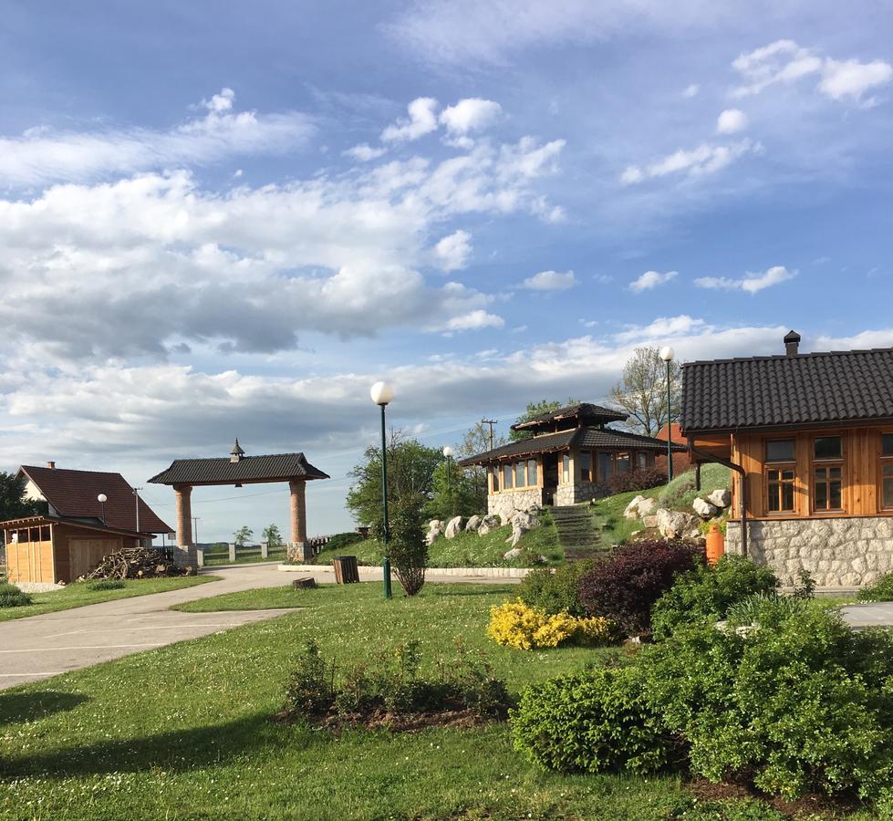 Villa Nacionalna Kuca Bajo Mackat Extérieur photo