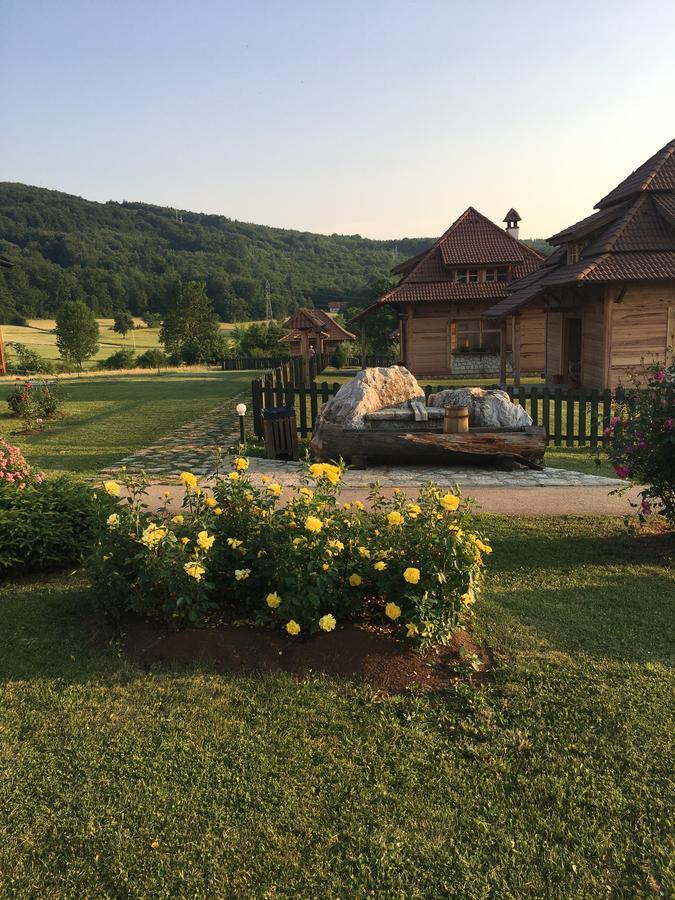 Villa Nacionalna Kuca Bajo Mackat Extérieur photo
